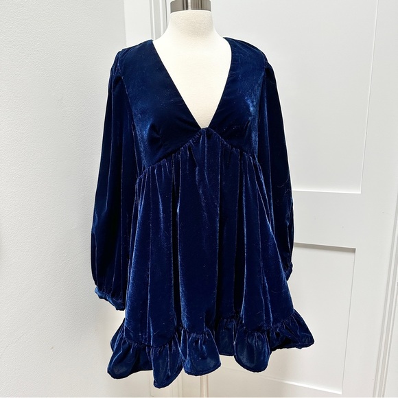 FREE PEOPLE Estella Velvet Mini Dress in Navy Blue - Picture 5 of 13